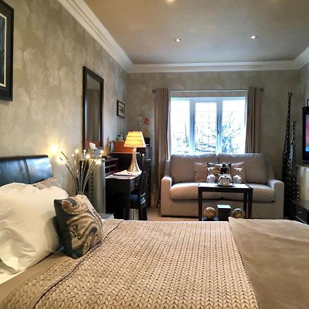 Number One St Lukes Bed & Breakfast Blackpool Exterior photo